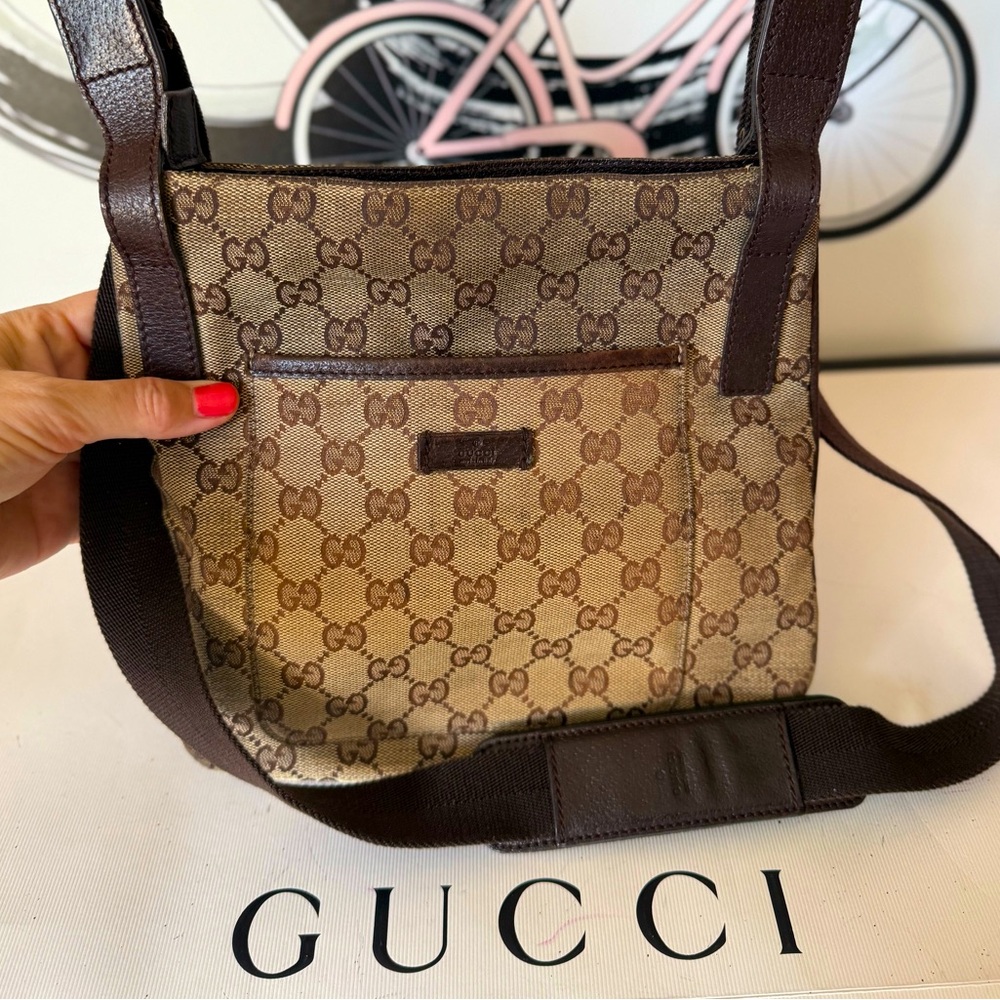 Gucci Brown GG Canvas Shoulder Bag with Dark Brown Trim